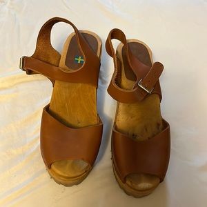 Mia womens Greta mule
